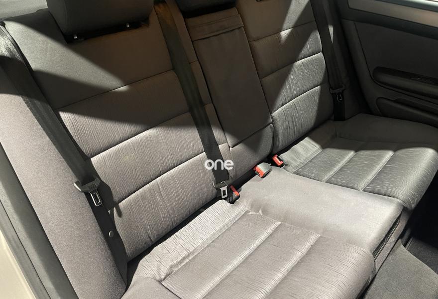 AUDI A6 2000