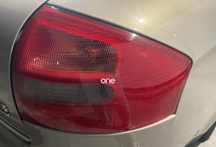 AUDI A6 2000