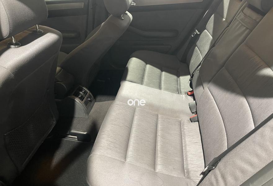 AUDI A6 2000