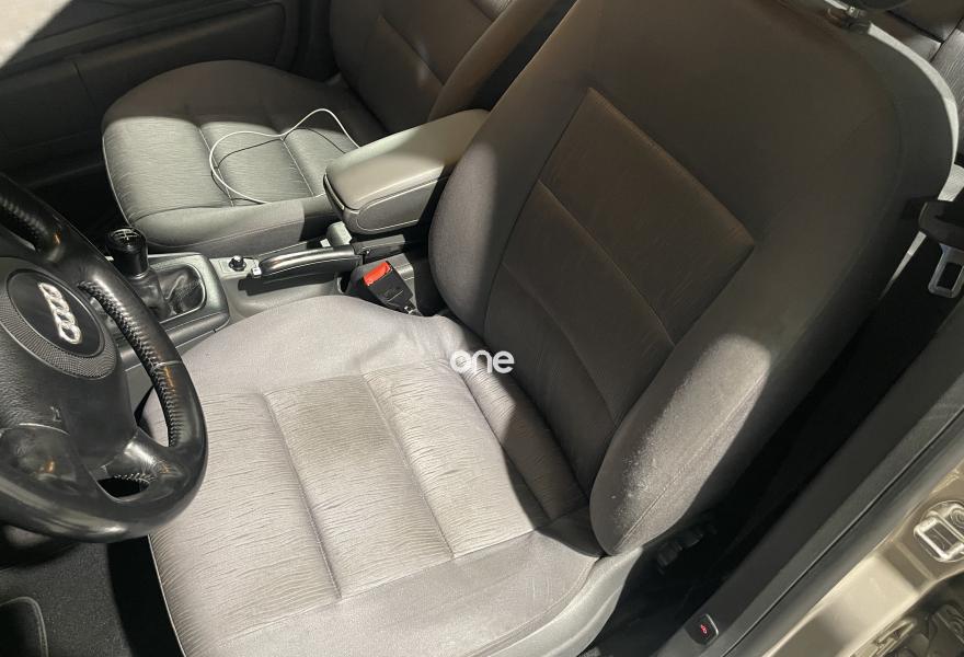 AUDI A6 2000