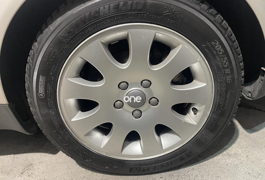 AUDI A6 2000