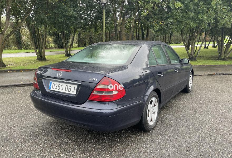MERCEDES Clase E 2003