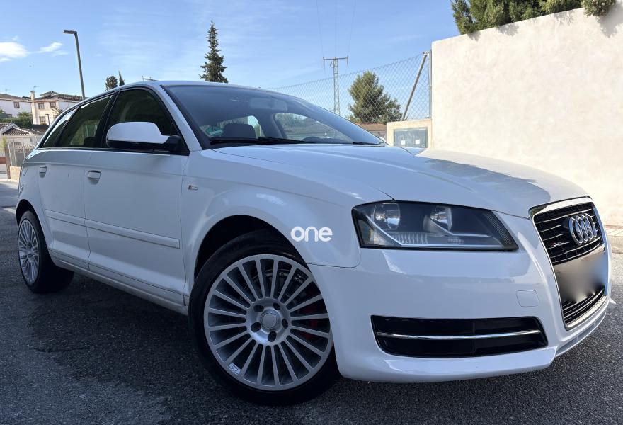 AUDI A3 2013