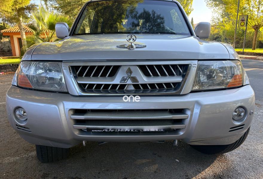 MITSUBISHI Montero 2004