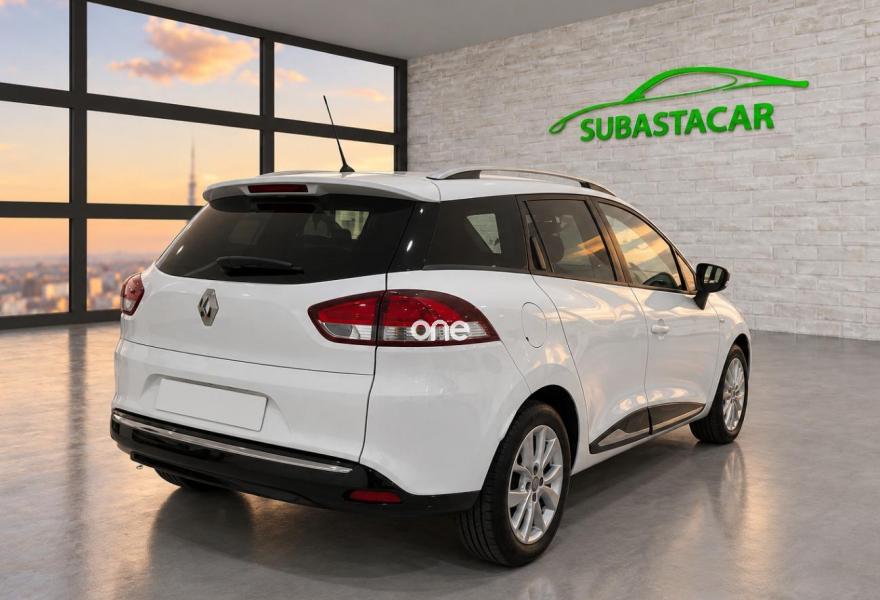 RENAULT Clio 2018