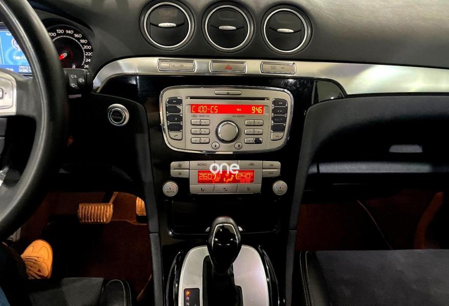 FORD S-Max 2010