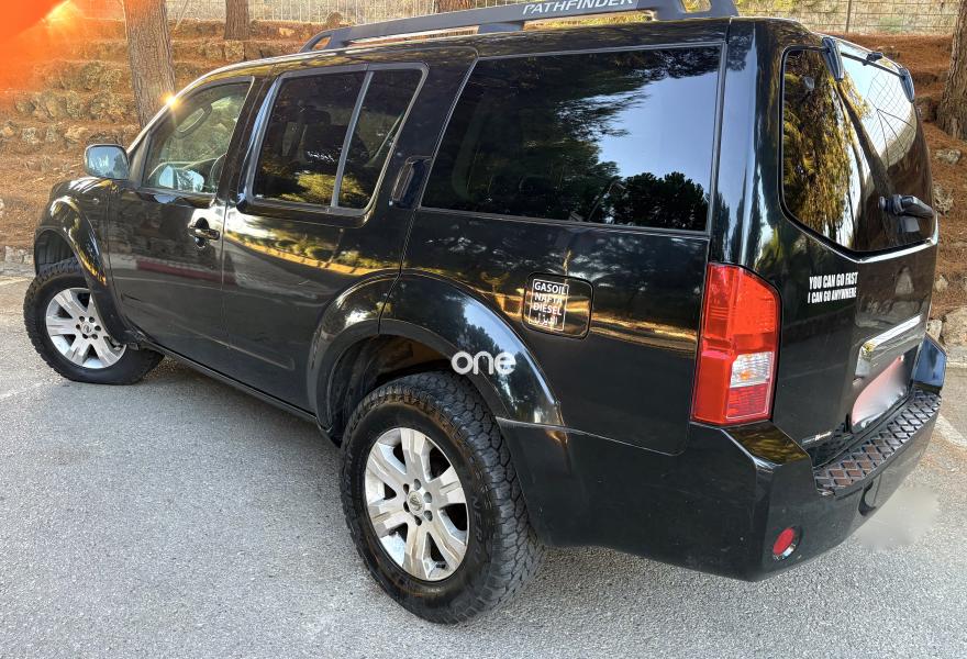 NISSAN Pathfinder 2007
